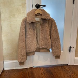 Aritzia teddy’s jacket